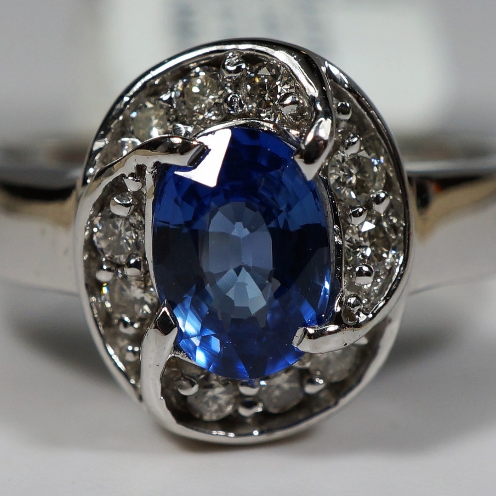 14KW gold Sapphire & Diamond ring - Picture 2 of 7